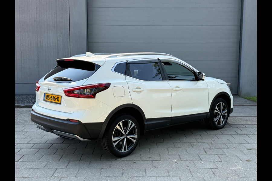 Nissan QASHQAI 1.2 N-Connecta (PANORAMADAK, DIRECTE INRUIL VERKOOP, NAVIGATIE, MULTIMEDIA, ONDERHOUD AANWEZIG)
