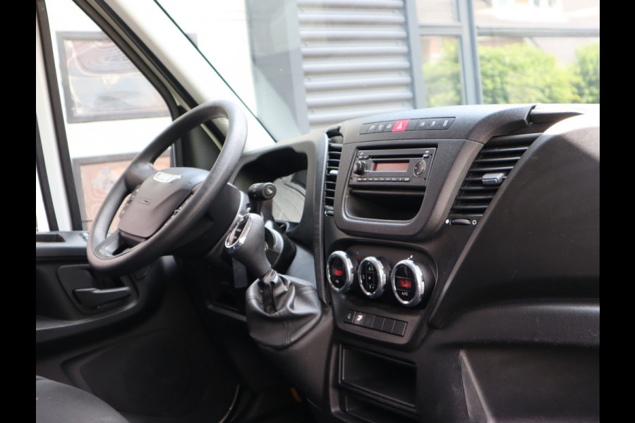 Iveco Daily 35S16 Hi-Matic Automaat Euro 6 Bakwagen - Laadklep - Cruise - Clima