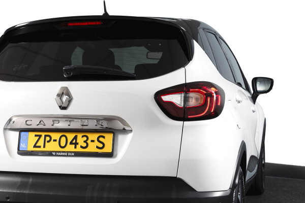 Renault Captur 1.3 TCe 150 PK Version S - Automaat | Pano | Trekhaak | Cruise | PDC | Camera | NAV+Android Auto | ECC | LM 17" |