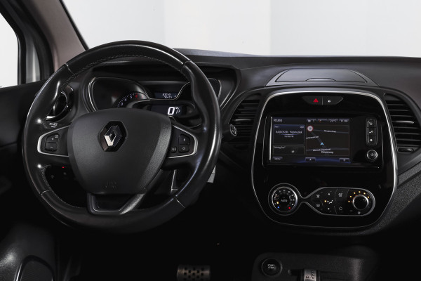 Renault Captur 1.3 TCe 150 PK Version S - Automaat | Pano | Trekhaak | Cruise | PDC | Camera | NAV+Android Auto | ECC | LM 17" |