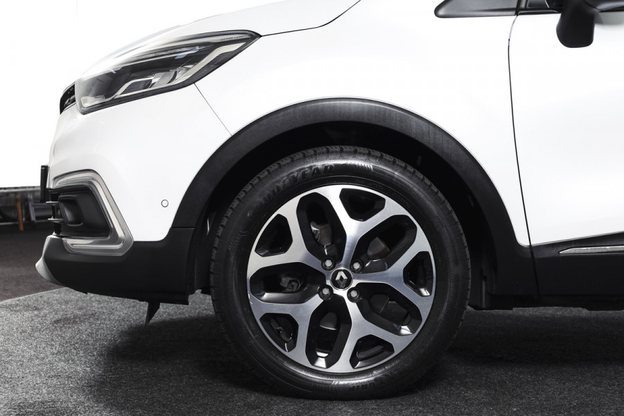 Renault Captur 1.3 TCe 150 PK Version S - Automaat | Pano | Trekhaak | Cruise | PDC | Camera | NAV+Android Auto | ECC | LM 17" |