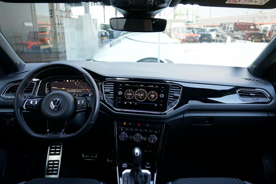 Volkswagen T-Roc 2.0 TSI 4Motion R *dealer onderhouden* + AKRAPOVIC / DCC / CAMERA / BEATS / ACC