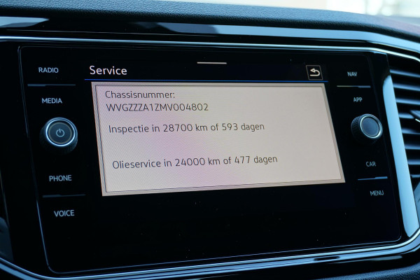 Volkswagen T-Roc 2.0 TSI 4Motion R *dealer onderhouden* + AKRAPOVIC / DCC / CAMERA / BEATS / ACC