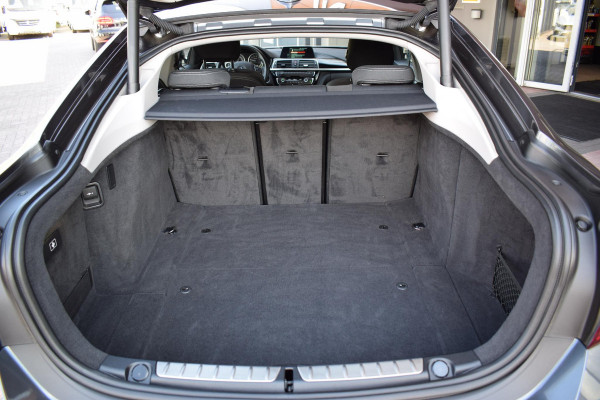 BMW 4 Serie Gran Coupé 418i Executive | Sportstoelen | Navi | Cruise | Climate