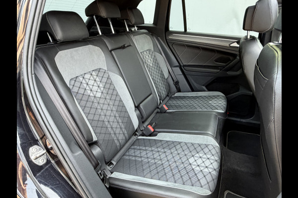 Volkswagen Tiguan 1.4 TSI eHybrid R-Line PHEV Pano Elek.Trekhaak Adap.Cruise Camera Led Orig.NL!
