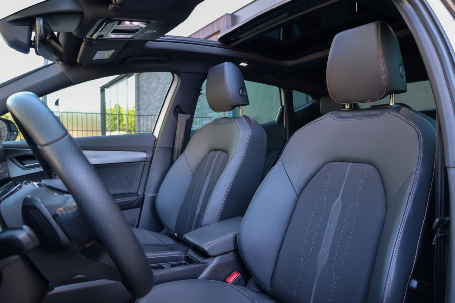 CUPRA Formentor 1.4 e-Hybrid Business | BTW | PANO | ACC | STUURVERW | CAMERA | CARPLAY | SFEER | KEYLESS |