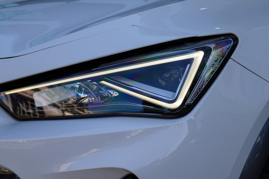 CUPRA Formentor 1.4 e-Hybrid Business | BTW | PANO | ACC | STUURVERW | CAMERA | CARPLAY | SFEER | KEYLESS |