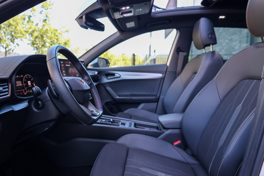 CUPRA Formentor 1.4 e-Hybrid Business | BTW | PANO | ACC | STUURVERW | CAMERA | CARPLAY | SFEER | KEYLESS |