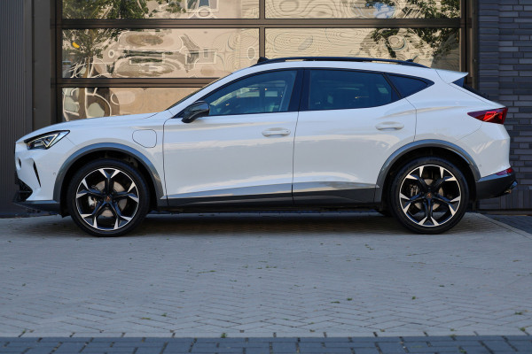 CUPRA Formentor 1.4 e-Hybrid Business | BTW | PANO | ACC | STUURVERW | CAMERA | CARPLAY | SFEER | KEYLESS |