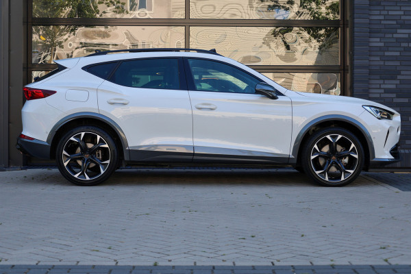 CUPRA Formentor 1.4 e-Hybrid Business | BTW | PANO | ACC | STUURVERW | CAMERA | CARPLAY | SFEER | KEYLESS |