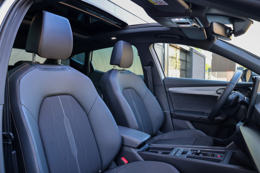 CUPRA Formentor 1.4 e-Hybrid Business | BTW | PANO | ACC | STUURVERW | CAMERA | CARPLAY | SFEER | KEYLESS |