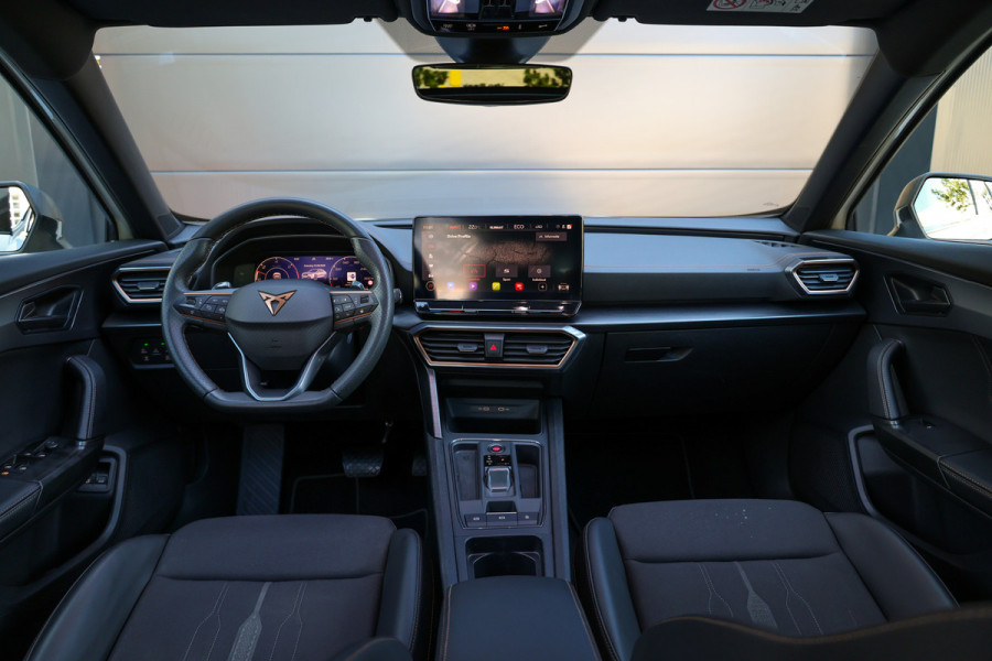 CUPRA Formentor 1.4 e-Hybrid Business | BTW | PANO | ACC | STUURVERW | CAMERA | CARPLAY | SFEER | KEYLESS |