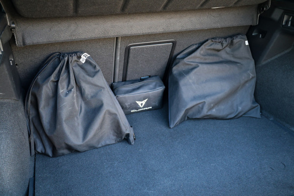 CUPRA Formentor 1.4 e-Hybrid Business | BTW | PANO | ACC | STUURVERW | CAMERA | CARPLAY | SFEER | KEYLESS |