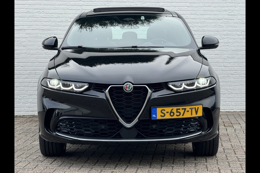 Alfa Romeo Tonale 1.5T Hybrid Ti Panorama Pdc+Camera Carplay Cruise Mem. Seats Stoelverwarming/ventilatie Stuurverwarming
