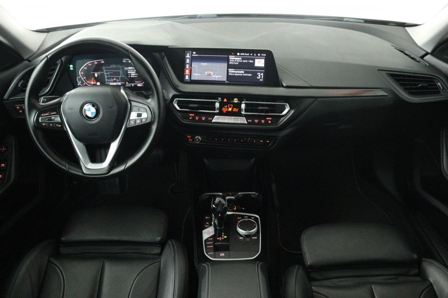 BMW 2 Serie Gran Coupé 218i High Executive (STOELVERWARMING, CAMERA, NAVIGATIE, CRUISE CONTROL, DEALER ONDERHOUDEN)