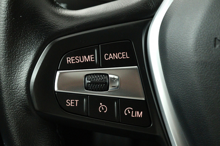 BMW 2 Serie Gran Coupé 218i High Executive (STOELVERWARMING, CAMERA, NAVIGATIE, CRUISE CONTROL, DEALER ONDERHOUDEN)
