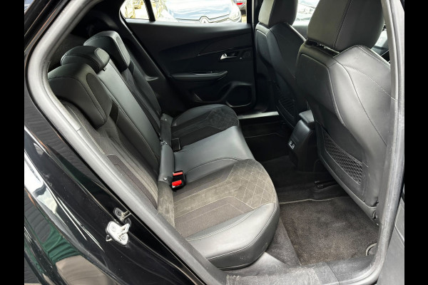 Peugeot 2008 1.2 PureTech GT Pack KEYLESS|LEDER|CAMERA|TREKHAAK|NWE APK