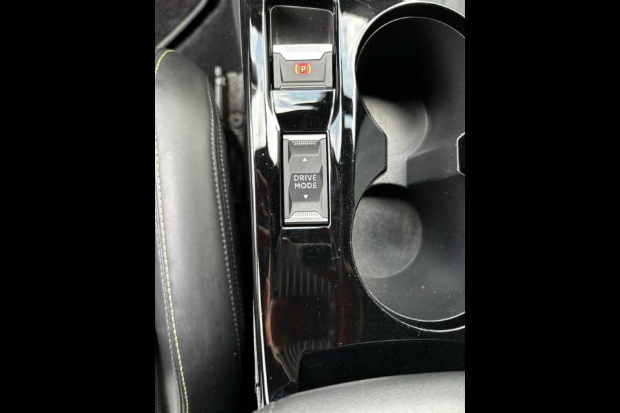 Peugeot 2008 1.2 PureTech GT Pack KEYLESS|LEDER|CAMERA|TREKHAAK|NWE APK