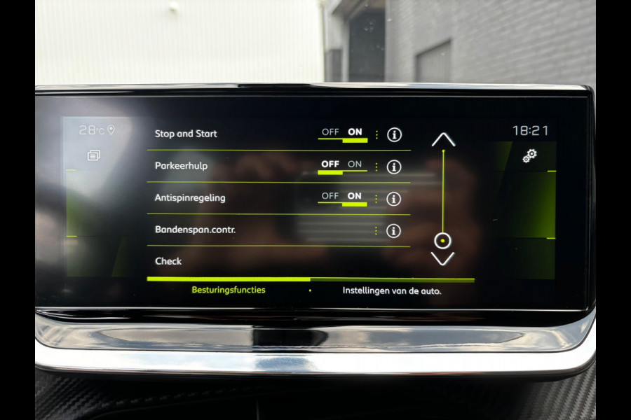 Peugeot 2008 1.2 PureTech GT Pack KEYLESS|LEDER|CAMERA|TREKHAAK|NWE APK