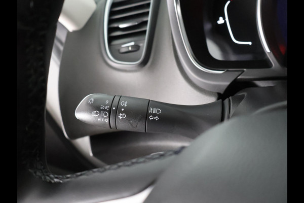 Renault Grand Scénic 1.3 TCe INTENSE TWO-TONE 7 ZITS GARANTIE 6-2030* NAVI.STOELVERWARMING.PDC