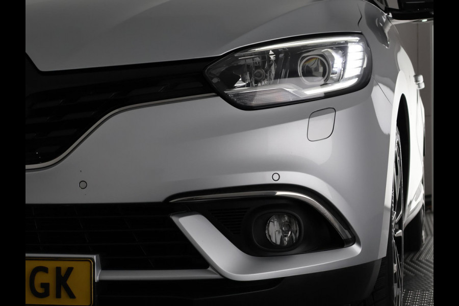 Renault Grand Scénic 1.3 TCe INTENSE TWO-TONE 7 ZITS GARANTIE 6-2030* NAVI.STOELVERWARMING.PDC