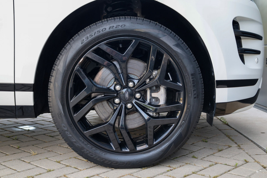 Land Rover Range Rover Evoque 1.5 P300e AWD R-Dynamic SE | PANO | CAMERA | CARPLAY | ACC | ELEK KOFFERKLEP | ELEK STOELEN |