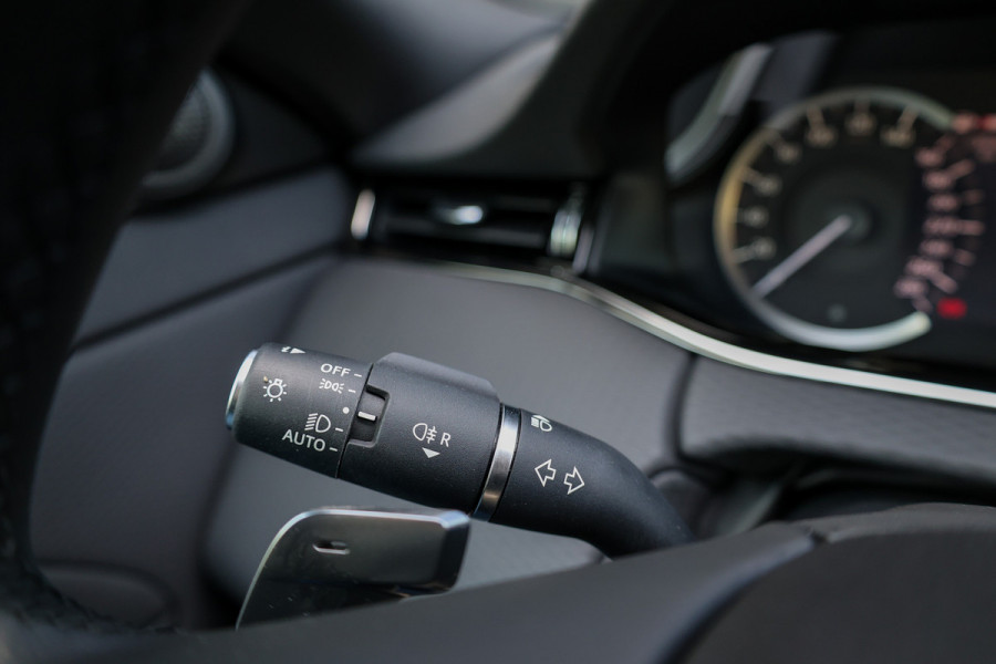 Land Rover Range Rover Evoque 1.5 P300e AWD R-Dynamic SE | PANO | CAMERA | CARPLAY | ACC | ELEK KOFFERKLEP | ELEK STOELEN |