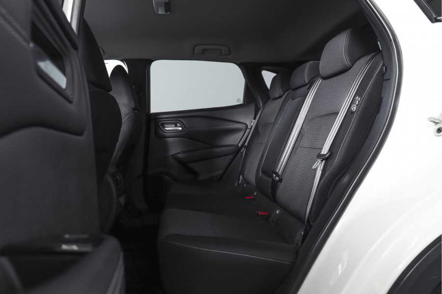 Nissan QASHQAI 1.3 MHEV 140 PK N-Style Orig. NL | Adapt. Cruise | PDC | 360 camera | NAV+App.Connect | ECC | Trekhaak | LM 19" |
