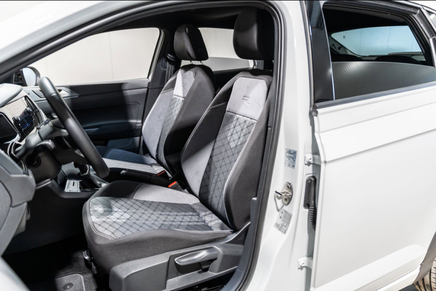 Volkswagen Taigo 1.5 TSI R-Line DSG PANO IQ CAMARA