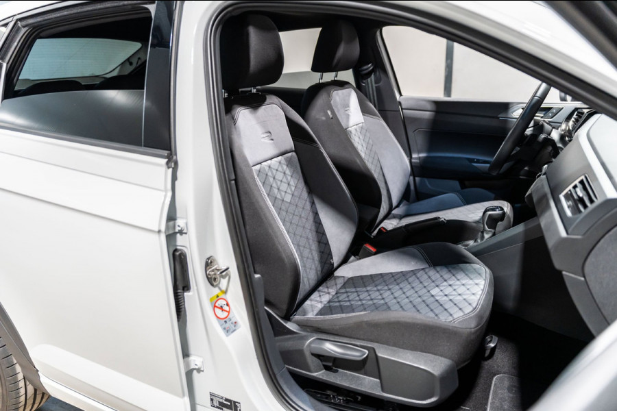 Volkswagen Taigo 1.5 TSI R-Line DSG PANO IQ CAMARA