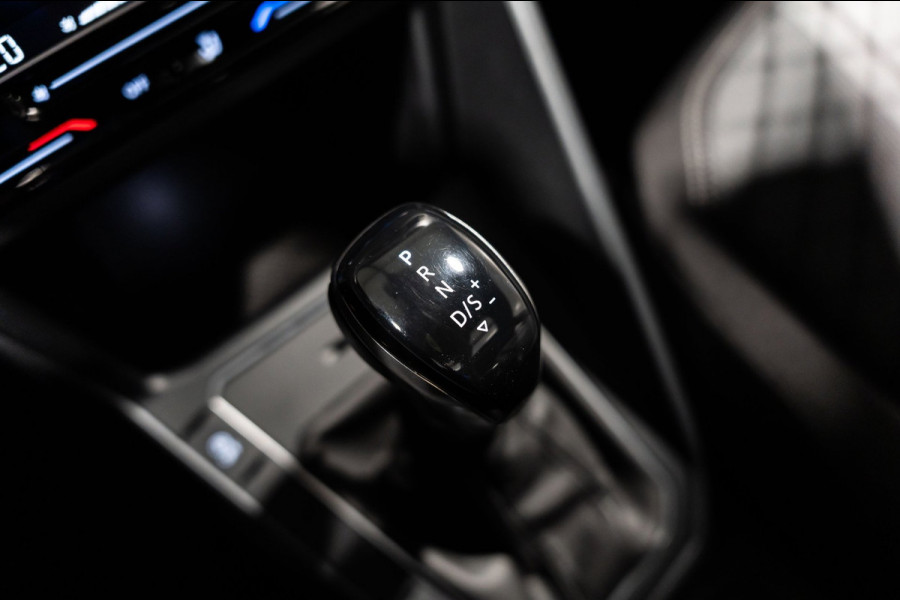 Volkswagen Taigo 1.5 TSI R-Line DSG PANO IQ CAMARA