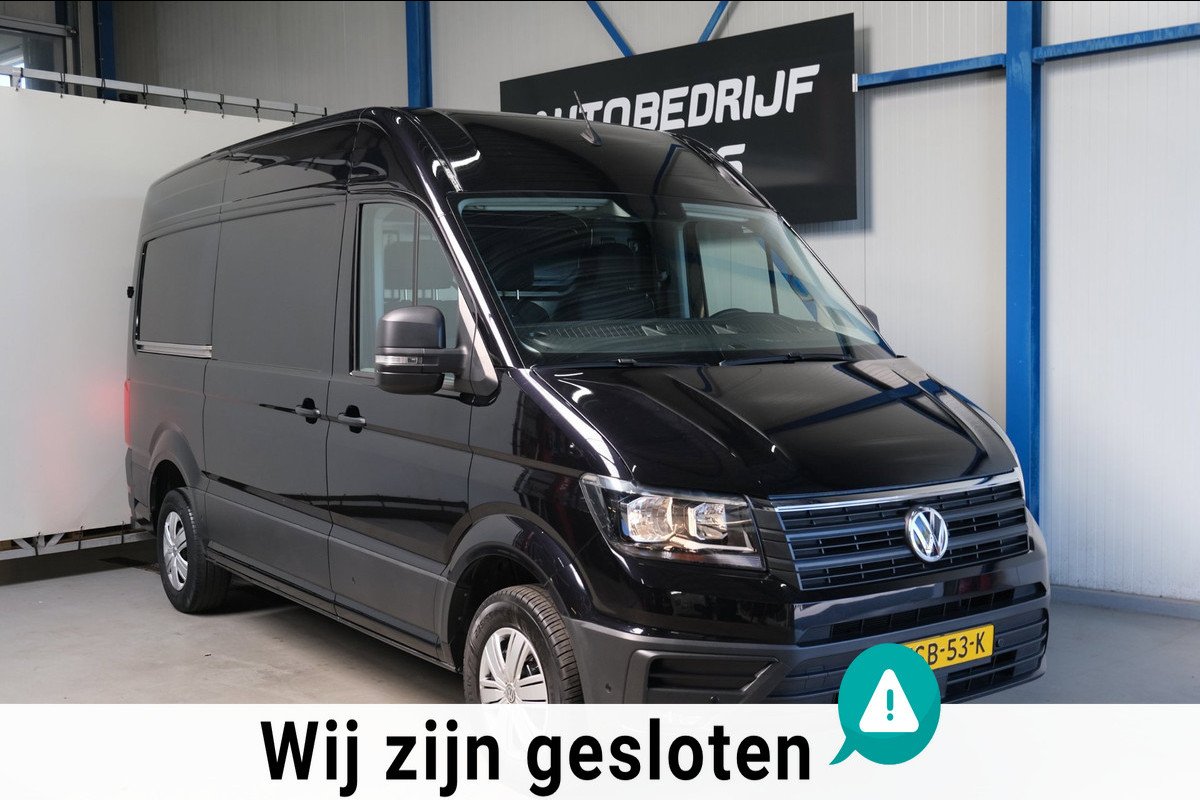 Volkswagen Crafter 35 2.0 TDI L3H3 Highline Automaat - N.A.P. Airco, Cruise, PDC, Navi, Carplay, Camera, Trekhaak.
