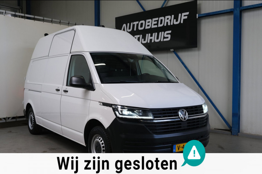 Volkswagen Transporter 2.0 TDI L2H2 30 - Airco, Cruise, PDC, Carplay, Inrichting, Trekhaak.