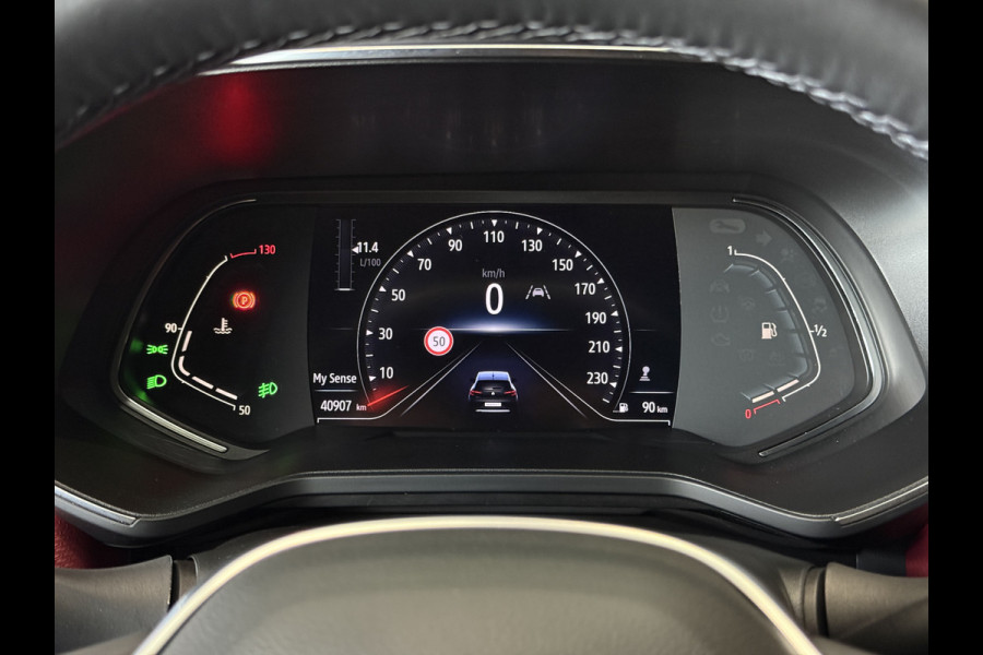 Renault Clio 1.0 TCe 100pk Edition One | Groot navi | Bose | Camera | Stoel & Stuur verwarming | Carplay 100% Dealer onderhouden!