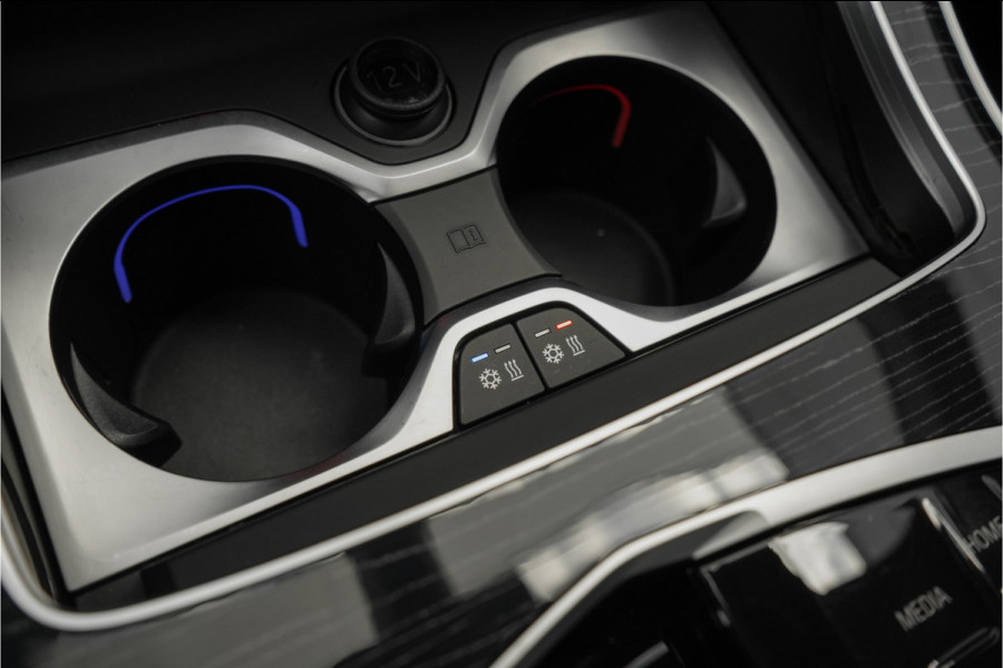 BMW X5 xDrive50e Launch Edition M-Sport Pro Pano M-Stoel M-Performance H/K Trekhaak