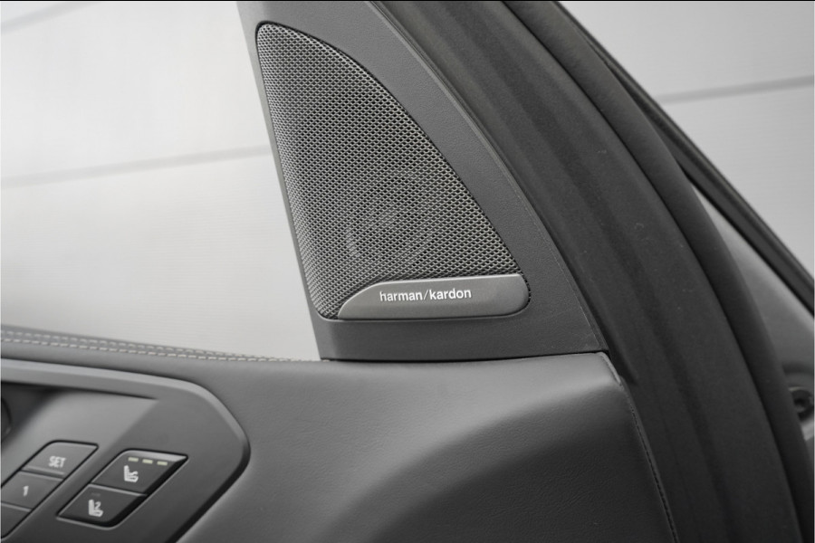 BMW X5 xDrive50e Launch Edition M-Sport Pro Pano M-Stoel M-Performance H/K Trekhaak