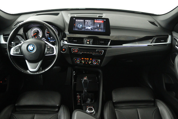 BMW X1 XDrive25e Business Edition Plus (STOELVERWARMING, HEAD-UP DISPLAY, NAVIGATIE, DEALER ONDERHOUDEN)
