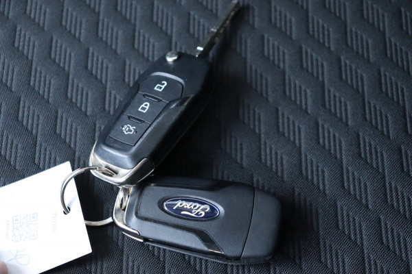 Ford Puma 1.0 EcoBoost Hybrid Titanium org.NL winter+comfortpack navi camera pdc