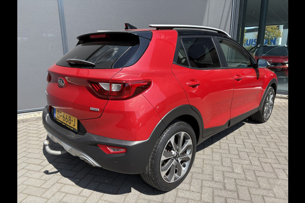 Kia Stonic 1.0 T-GDi DynamicPlusLine Achteruitrijcamera - Airco - Parkeersensor achter - Navigatie - Cruise control - Dakrails - keyless entry and start - Elektrische ramen - Radio - Mistlampen - Bluetooth - Licht metalen velgen Start/stop systeem - Elektrische ramen - Stuur multifunctioneel