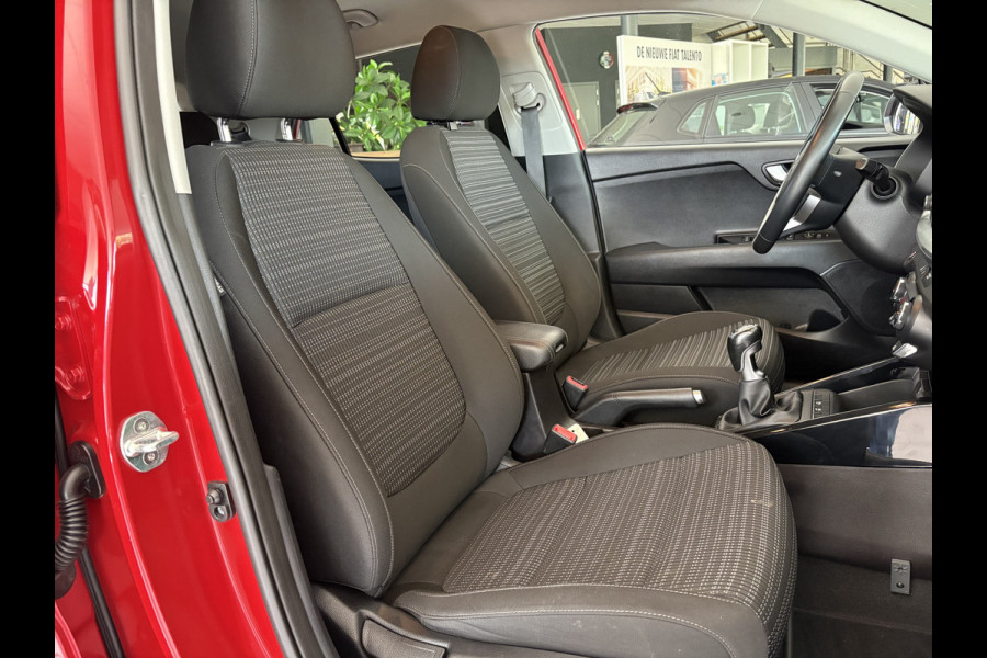 Kia Stonic 1.0 T-GDi DynamicPlusLine Achteruitrijcamera - Airco - Parkeersensor achter - Navigatie - Cruise control - Dakrails - keyless entry and start - Elektrische ramen - Radio - Mistlampen - Bluetooth - Licht metalen velgen Start/stop systeem - Elektrische ramen - Stuur multifunctioneel