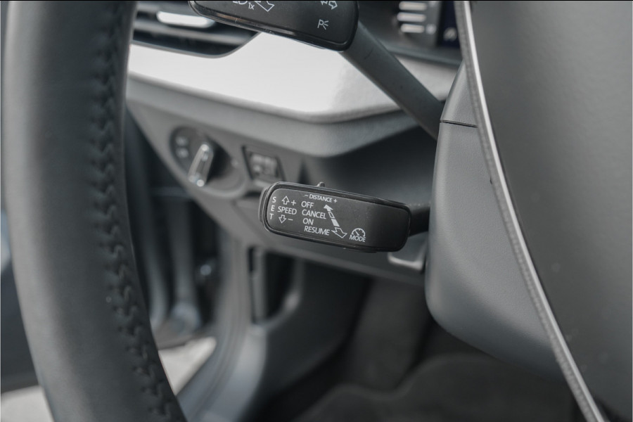 Škoda SCALA 1.0 TSI Business Edition Facelift Navi ACC Stoelverw 1e Eig Ori NL