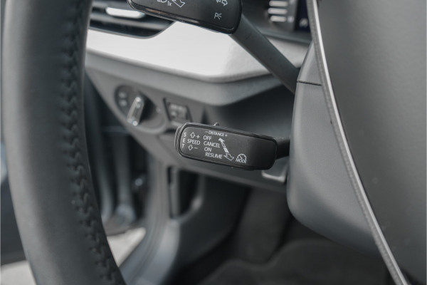 Škoda SCALA 1.0 TSI Business Edition Facelift Navi ACC Stoelverw 1e Eig Ori NL