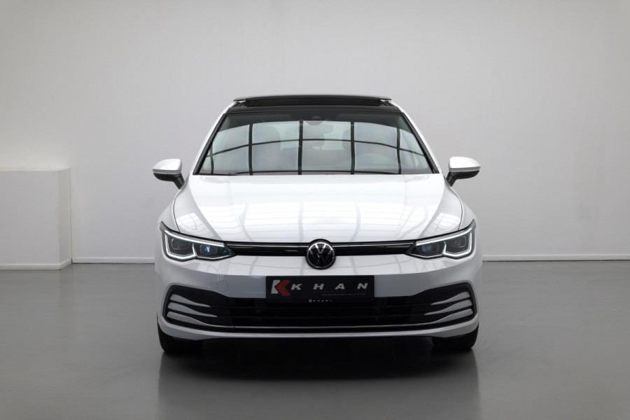 Volkswagen Golf 1.5 eTSI Style |Panoramadak|Massage|Carplay|