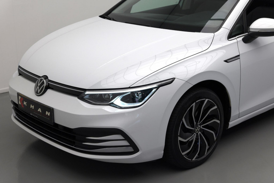 Volkswagen Golf 1.5 eTSI Style |Panoramadak|Massage|Carplay|