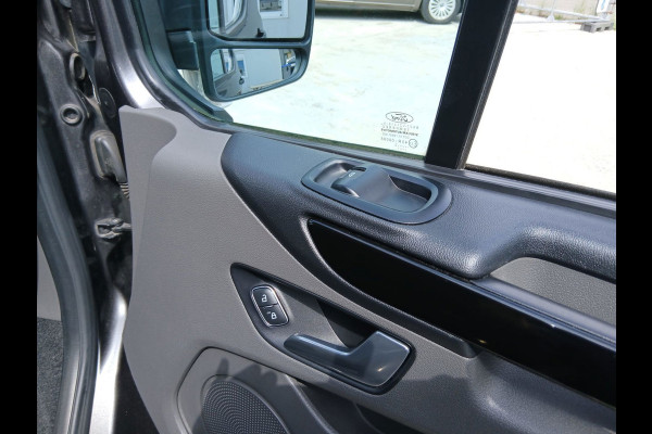 Ford Transit Custom 340 2.0 TDCI L2H1 Limited dubbel cabine