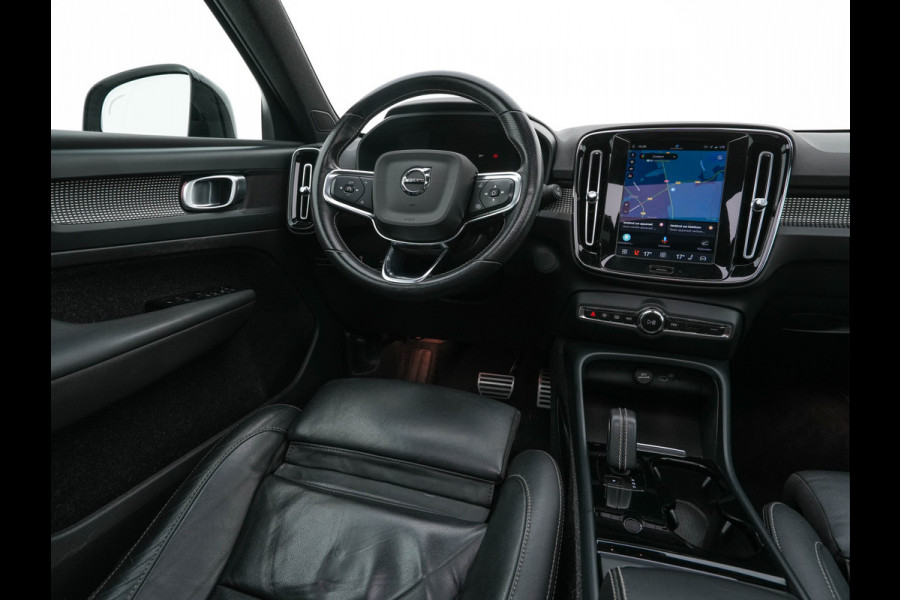Volvo XC40 Recharge P8 AWD R-Design [3-Fase-11kW] {SoH-89%} (INCL-BTW) Aut. *PANO | LEATHER | ADAPTIVE-CRUISE | DIGI-COCKPIT | FULL-LED | CAMERA | NAVI-FULLMAP | ECC | PDC | KEYLESS | HEATED-SPORTSEATS | TOWBAR | 20''ALU*