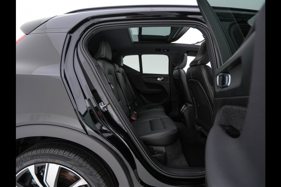 Volvo XC40 Recharge P8 AWD R-Design [3-Fase-11kW] {SoH-89%} (INCL-BTW) Aut. *PANO | LEATHER | ADAPTIVE-CRUISE | DIGI-COCKPIT | FULL-LED | CAMERA | NAVI-FULLMAP | ECC | PDC | KEYLESS | HEATED-SPORTSEATS | TOWBAR | 20''ALU*
