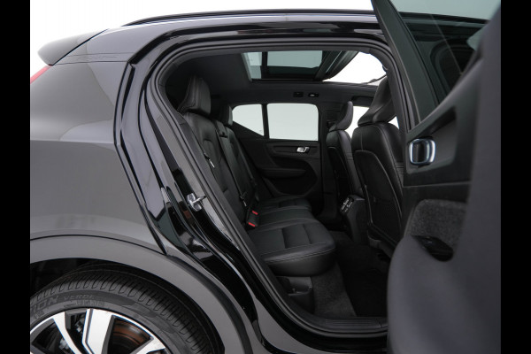 Volvo XC40 Recharge P8 AWD R-Design [3-Fase-11kW] {SoH-89%} (INCL-BTW) Aut. *PANO | LEATHER | ADAPTIVE-CRUISE | DIGI-COCKPIT | FULL-LED | CAMERA | NAVI-FULLMAP | ECC | PDC | KEYLESS | HEATED-SPORTSEATS | TOWBAR | 20''ALU*