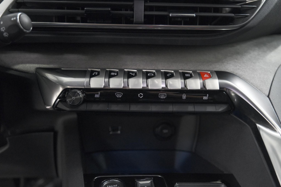 Peugeot 3008 PureTech 130 EAT8 GT | Dodehoekdetectie | Adaptieve Cruise Control | Navigatie