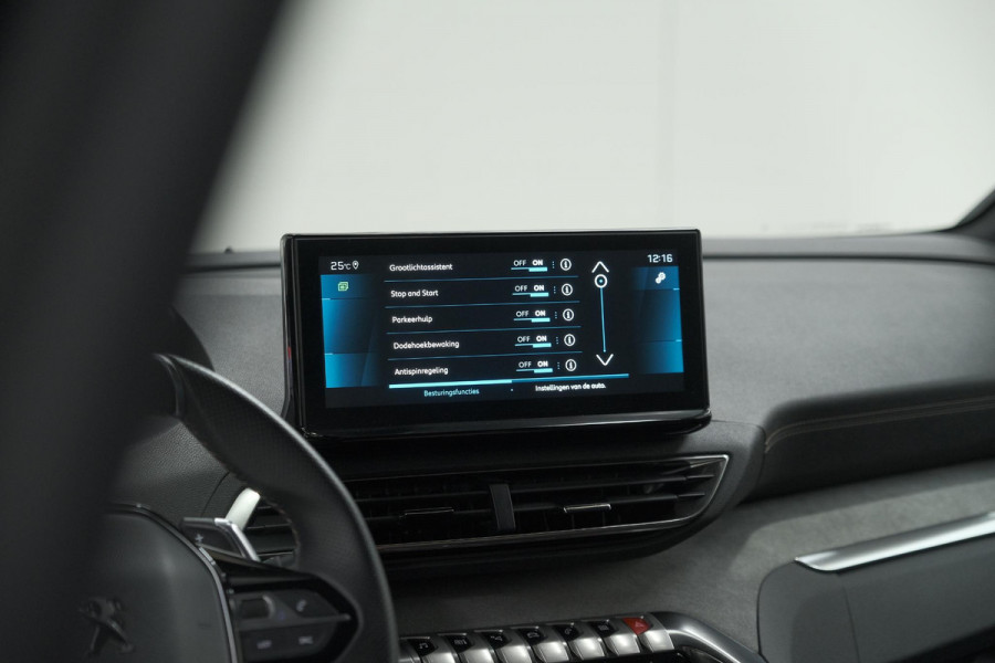 Peugeot 3008 PureTech 130 EAT8 GT | Dodehoekdetectie | Adaptieve Cruise Control | Navigatie